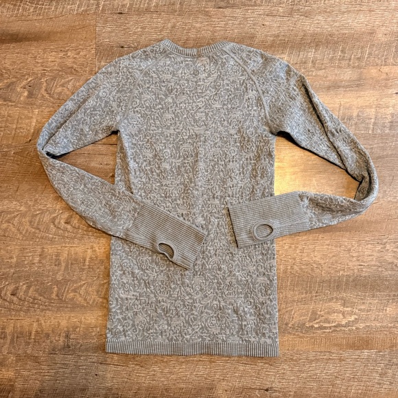 Lululemon Restless Pullover - Picture 4 of 7